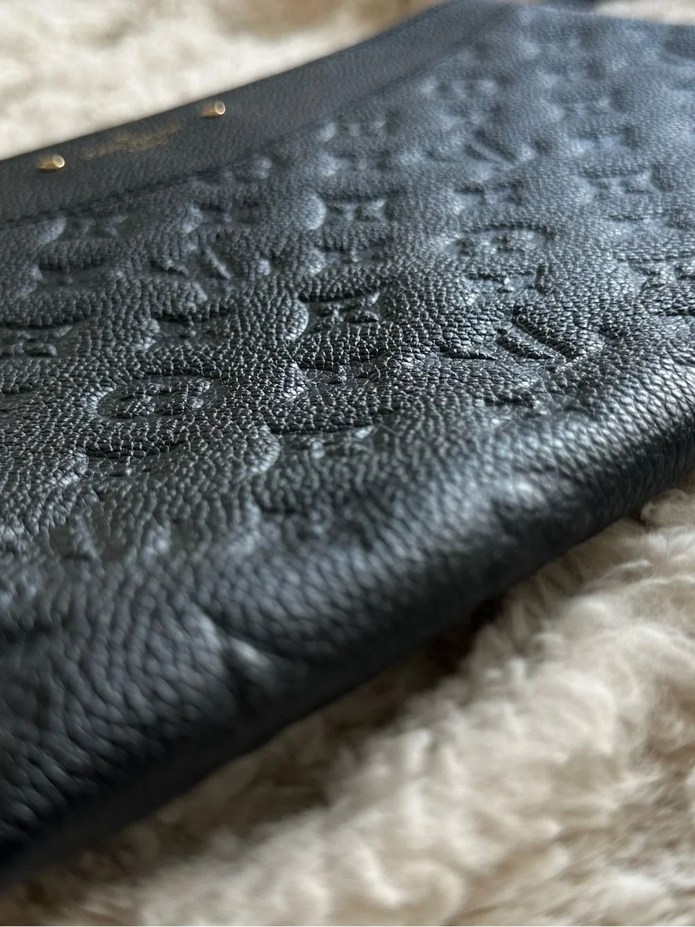 Louis Vuitton Empreinte Daily Pouch Black Monogram - Picture 11 of 12